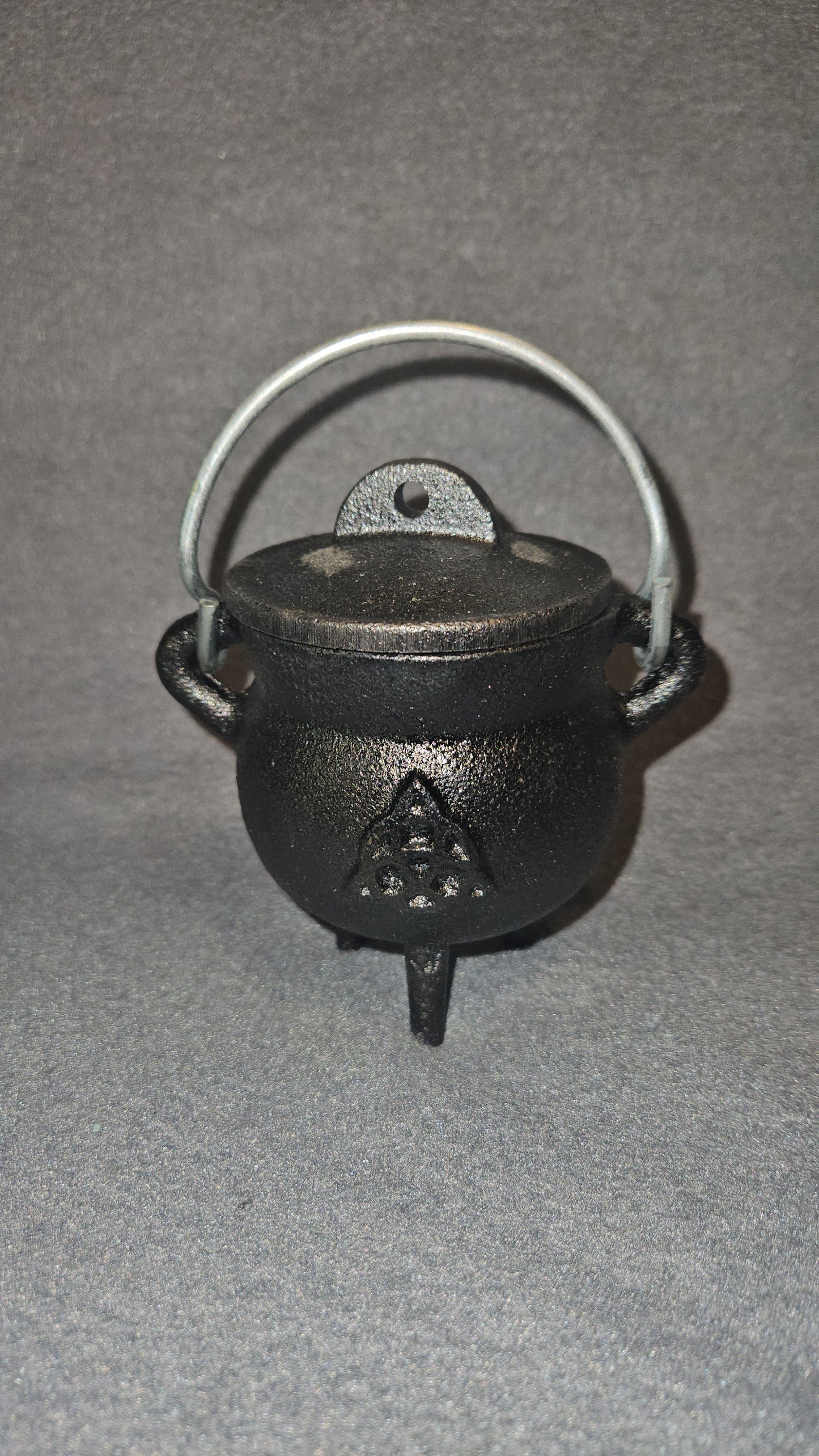 3.5" Cast Iron Triquertra Cauldron